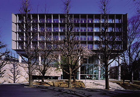 慶應義塾大学 日吉新研究室棟(来往舎)
